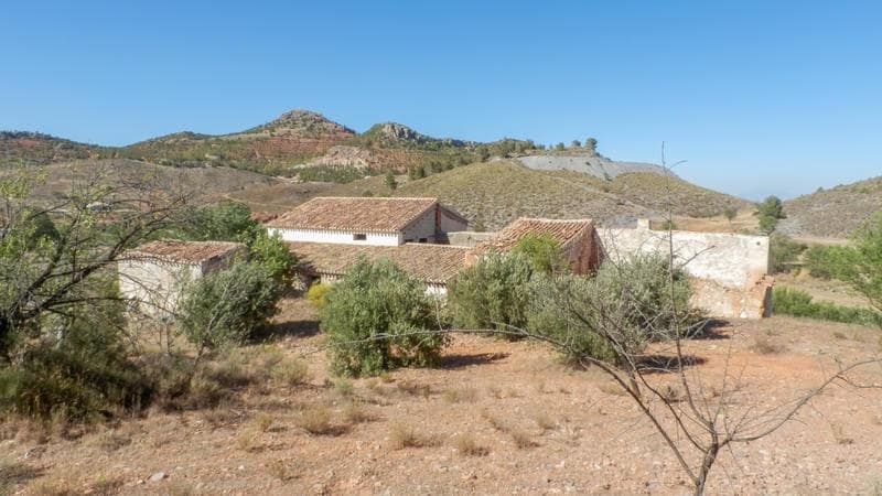 Finca/Country House for sale in Velez-Rubio with garage - € 175,000 (Ref: 4913722)