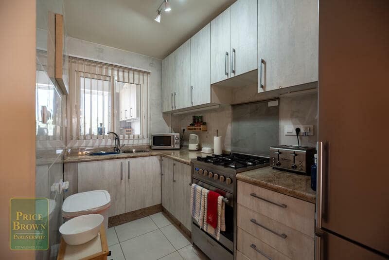 2 bedroom Apartment for sale in Mojacar with garage - € 220,000 (Ref: 7043300)