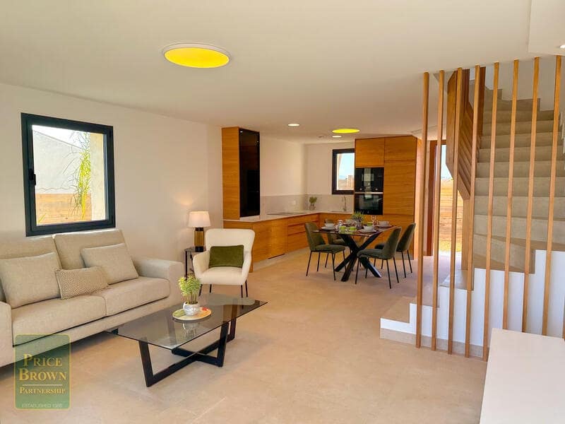 2 soveværelse Byhus til salg i Cuevas del Almanzora med swimmingpool - € 290.000 (Ref: 7468798)