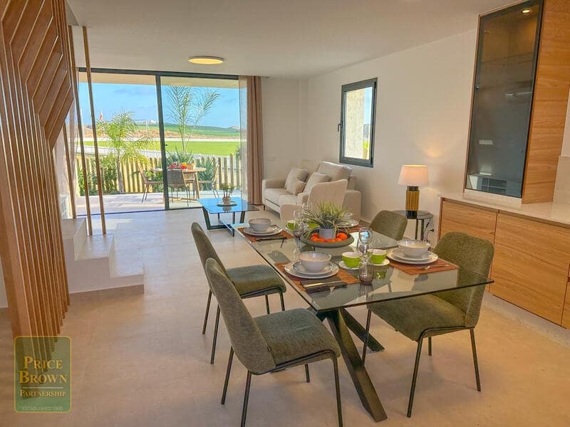 2 soveværelse Byhus til salg i Cuevas del Almanzora med swimmingpool - € 290.000 (Ref: 7468798)