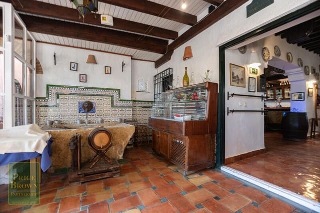 Restaurant/Bar til salgs i Los Cabreras, Vélez-Rubio - € 550 000 (Ref: 7991624)