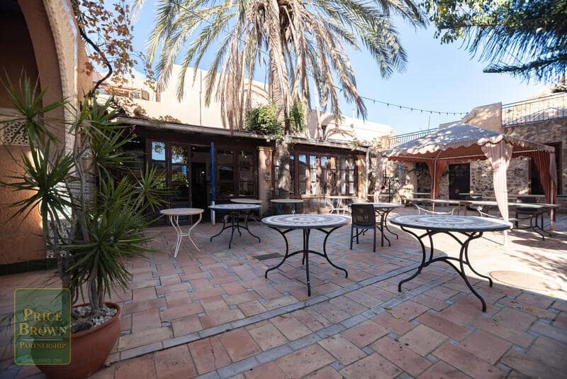 Restauracja lub bar na sprzedaż w Los Cabreras - 550 000 € (Ref: 7991624)