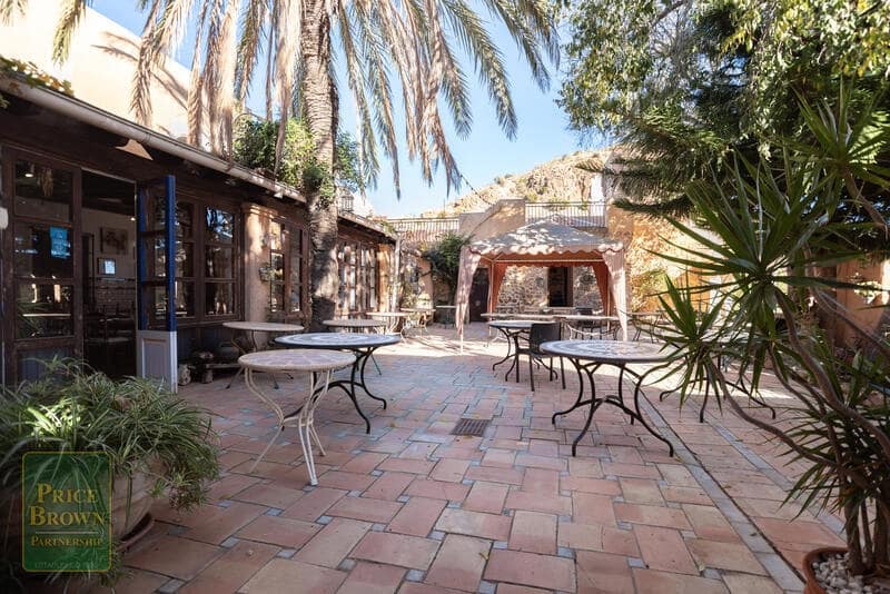 Restauracja lub bar na sprzedaż w Los Cabreras - 550 000 € (Ref: 7991624)