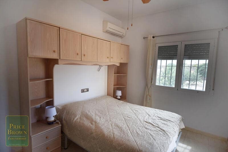 4 bedroom Villa for sale in Vera with pool - € 320,000 (Ref: 8238347)