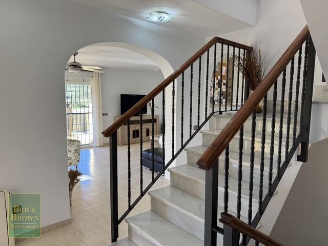 4 bedroom Villa for sale in Vera with pool - € 320,000 (Ref: 8238347)