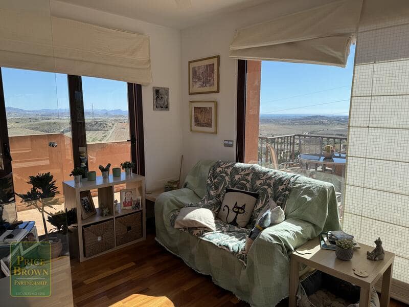 5 soveværelse Finca/Landehus til salg i Los Gallardos med swimmingpool - € 650.000 (Ref: 8292622)