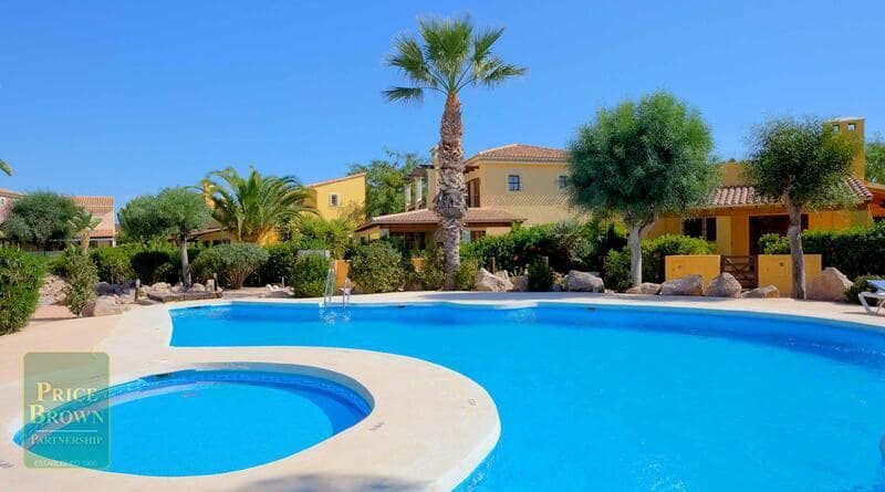 3 bedroom Villa for sale in Cuevas del Almanzora with pool garage - € 375,950 (Ref: 8404043)