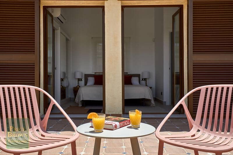 3 bedroom Villa for sale in Cuevas del Almanzora with pool garage - € 375,950 (Ref: 8404043)