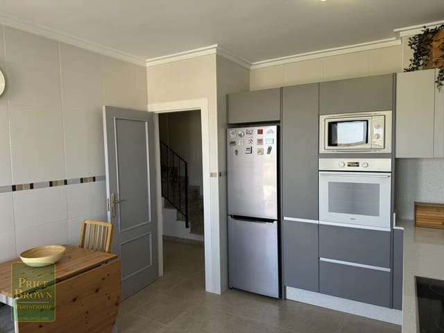 3 sypialnia Dom na sprzedaż w Mojácar z garażem - 182 000 € (Ref: 8429416)