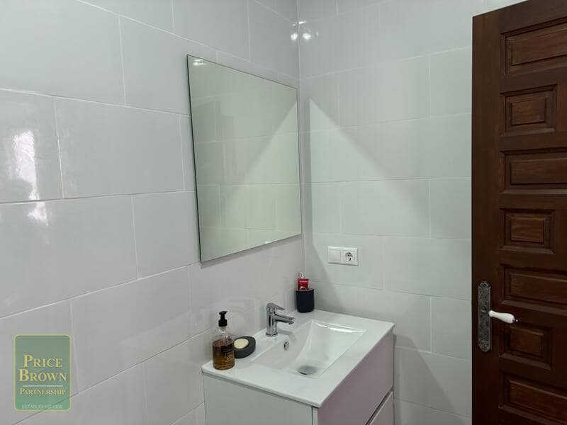 Chalet de 4 habitaciones en Mojácar en venta con piscina - 649.995 € (Ref: 8448599)