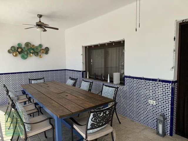 4 soveværelse Villa til salg i Mojácar med swimmingpool - € 649.995 (Ref: 8448599)