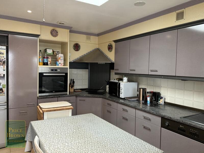 10 soveværelse Finca/Landehus til salg i Mojacar med swimmingpool - € 699.000 (Ref: 8512487)