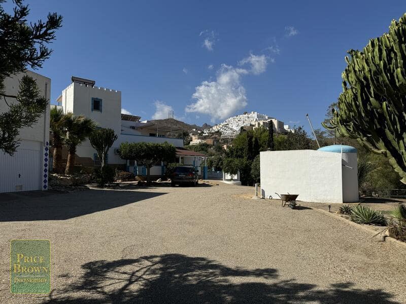 10 soveværelse Finca/Landehus til salg i Mojacar med swimmingpool - € 699.000 (Ref: 8512487)