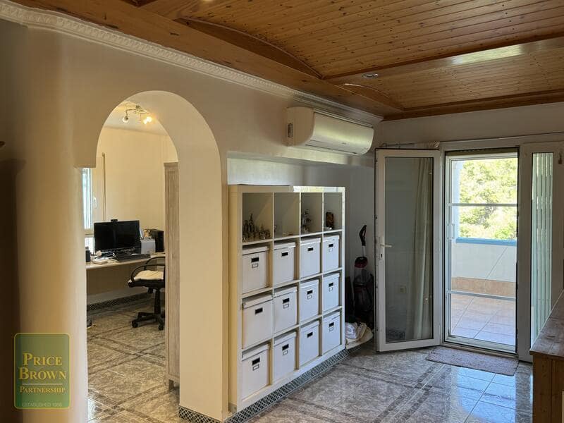 10 soveværelse Finca/Landehus til salg i Mojacar med swimmingpool - € 699.000 (Ref: 8512487)