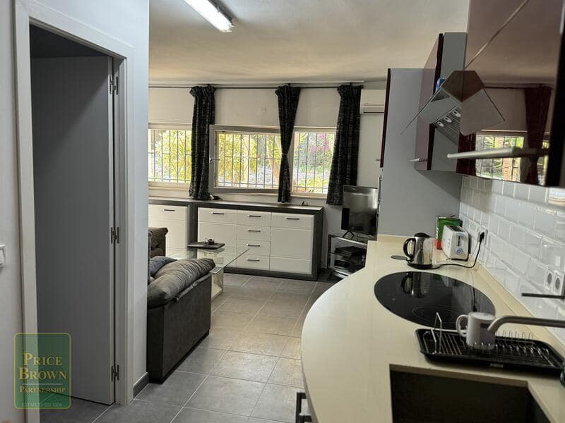 10 soveværelse Finca/Landehus til salg i Mojacar med swimmingpool - € 699.000 (Ref: 8512487)