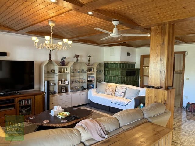 10 soveværelse Finca/Landehus til salg i Mojácar med swimmingpool - € 699.000 (Ref: 8512487)