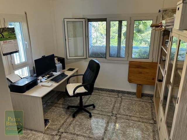 10 soveværelse Finca/Landehus til salg i Mojácar med swimmingpool - € 699.000 (Ref: 8512487)