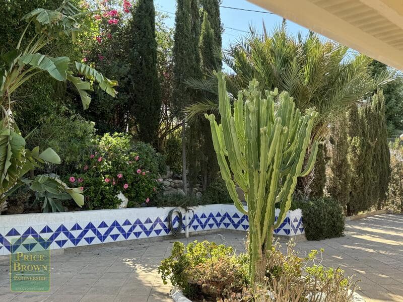 10 soveværelse Finca/Landehus til salg i Mojacar med swimmingpool - € 699.000 (Ref: 8512487)