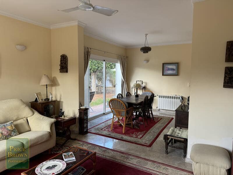 3 sypialnia Willa na sprzedaż w Mojacar z basenem - 499 000 € (Ref: 8657897)