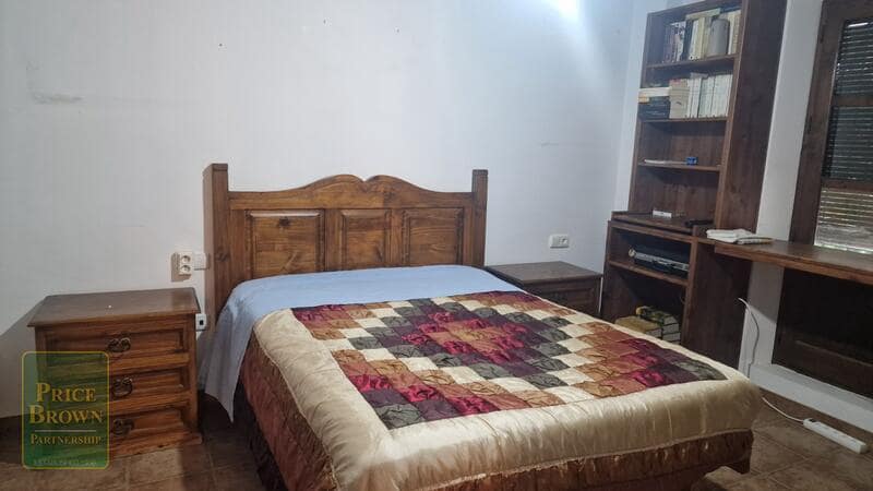 4 soveværelse Villa til salg i Zurgena - € 399.000 (Ref: 8910019)