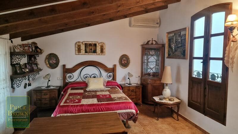 4 soveværelse Villa til salg i Zurgena - € 399.000 (Ref: 8910019)