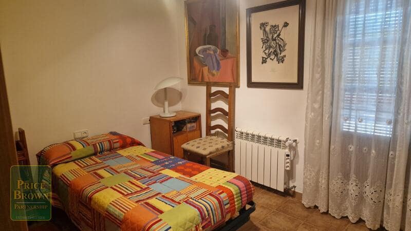 4 soveværelse Villa til salg i Zurgena - € 399.000 (Ref: 8910019)