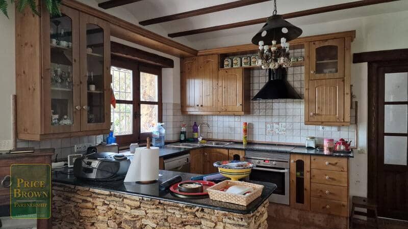 4 soveværelse Villa til salg i Zurgena - € 399.000 (Ref: 8910019)