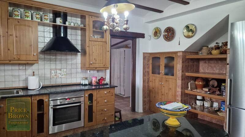 4 soveværelse Villa til salg i Zurgena - € 399.000 (Ref: 8910019)