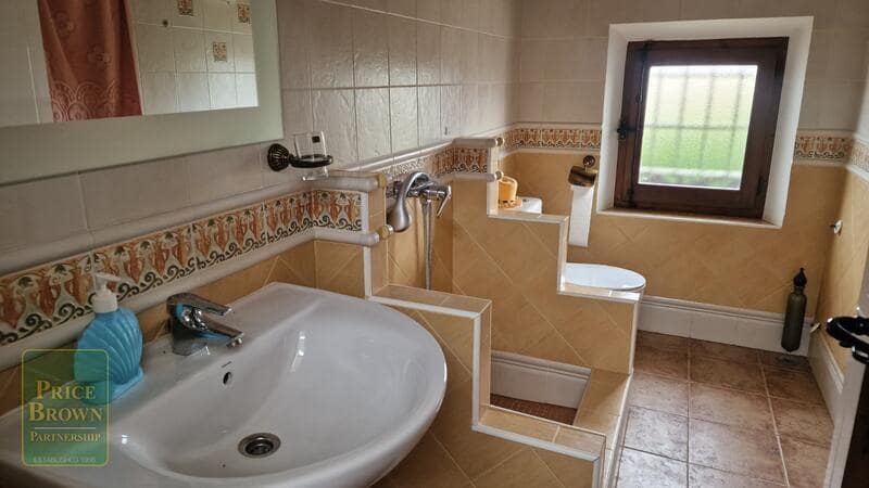 4 soveværelse Villa til salg i Zurgena - € 399.000 (Ref: 8910019)