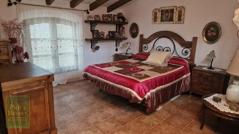 4 soveværelse Villa til salg i Zurgena - € 399.000 (Ref: 8910019)