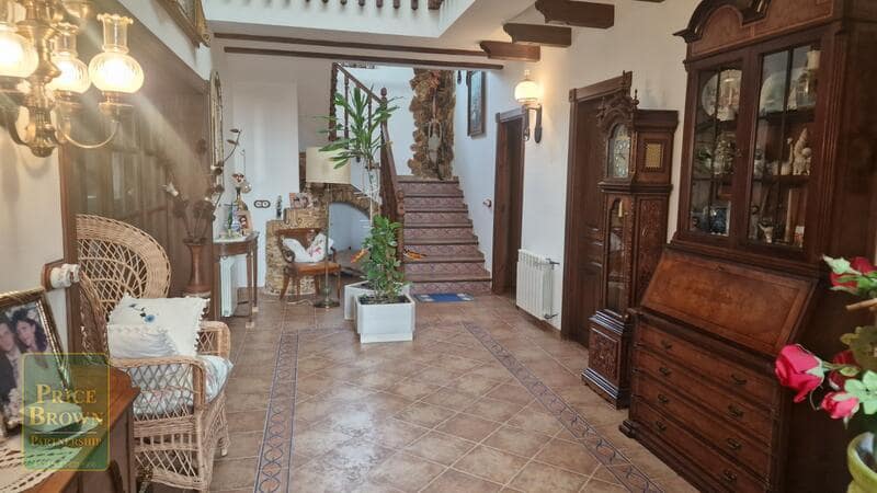 4 soveværelse Villa til salg i Zurgena - € 399.000 (Ref: 8910019)