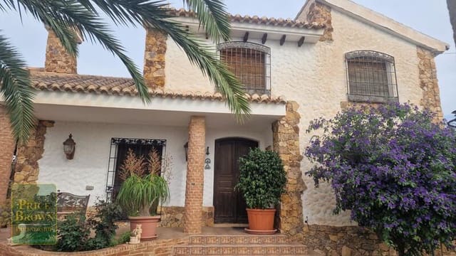 4 soverom Villa til salgs i La Alfoquia, Zurgena - € 399 000 (Ref: 8910019)