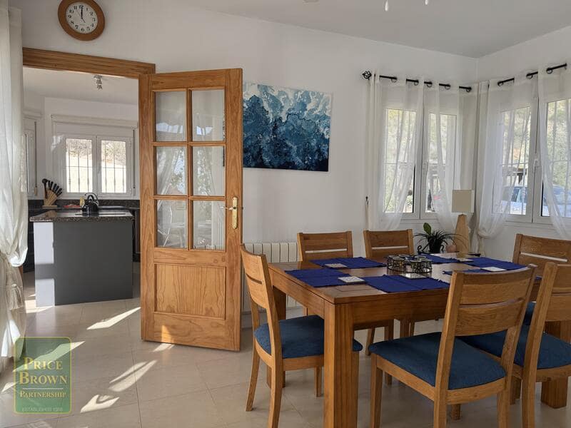 4 soveværelse Villa til salg i Bedar med swimmingpool - € 525.000 (Ref: 8960559)