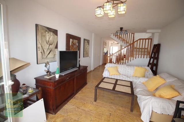 Apartamento de 4 habitaciones en Mojácar en venta con piscina garaje - 435.000 € (Ref: 8960692)