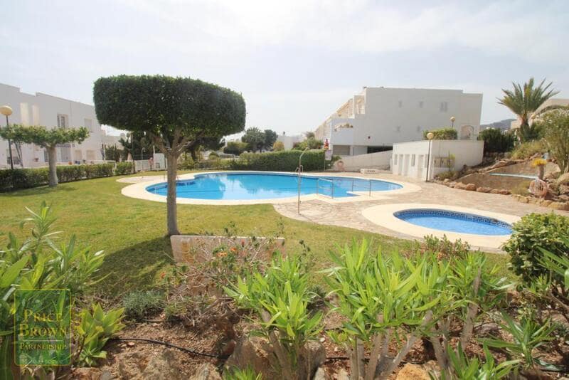 4 sovrum Lägenhet till salu i Mojacar med pool garage - 435 000 € (Ref: 8960692)