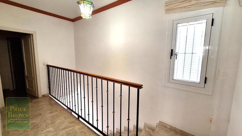 4 bedroom Villa for sale in Mojacar - € 530,000 (Ref: 8960779)