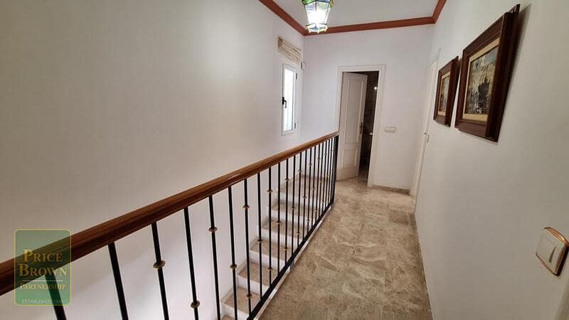 4 bedroom Villa for sale in Mojacar - € 530,000 (Ref: 8960779)