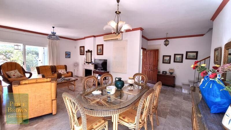4 bedroom Villa for sale in Mojacar - € 530,000 (Ref: 8960779)