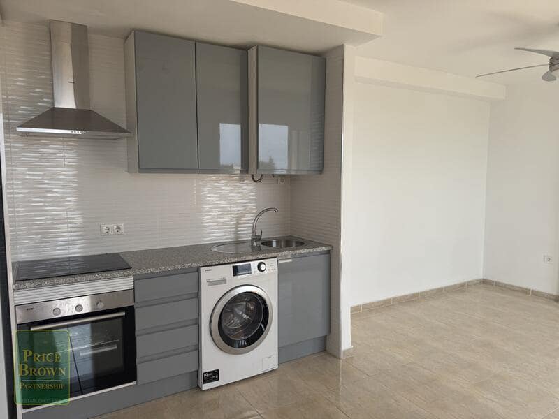 1 soveværelse Penthouse til salg i La Parata - € 110.000 (Ref: 9008693)