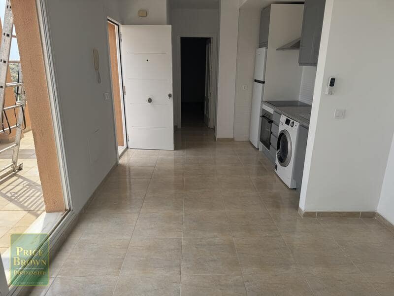 1 soveværelse Penthouse til salg i La Parata - € 110.000 (Ref: 9008693)