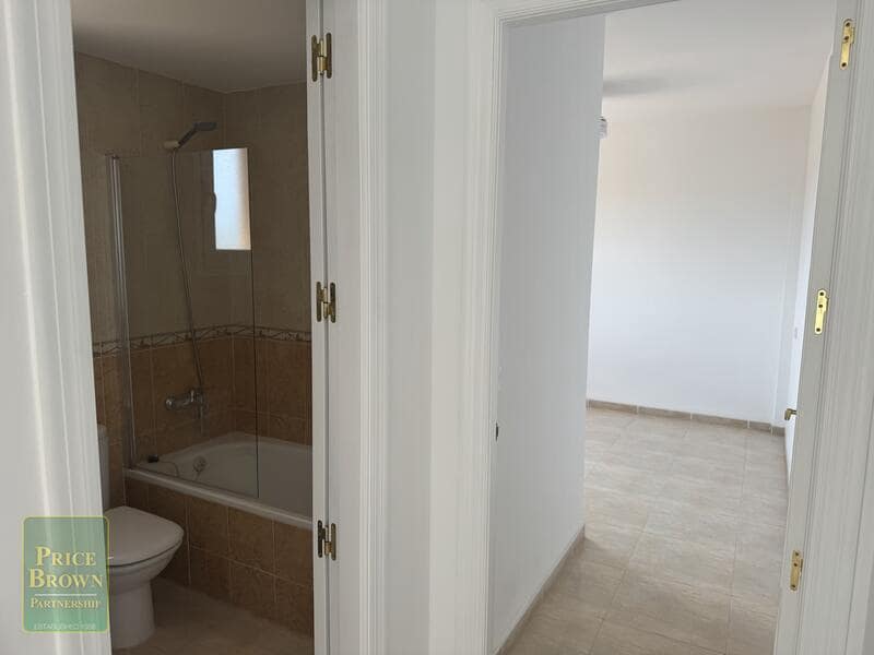 1 soveværelse Penthouse til salg i La Parata - € 110.000 (Ref: 9008693)