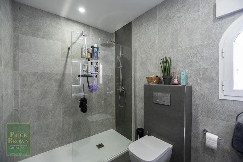 5 soveværelse Villa til salg i Turre med swimmingpool - € 549.950 (Ref: 9015675)