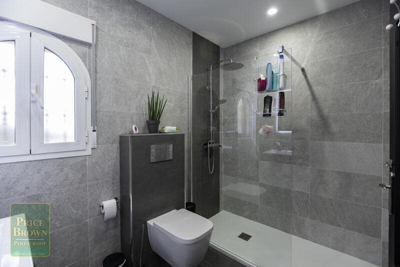 5 soveværelse Villa til salg i Turre med swimmingpool - € 549.950 (Ref: 9015675)