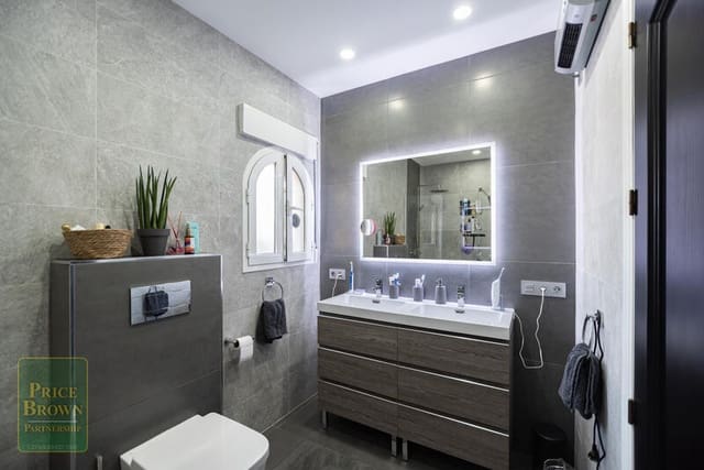 5 soveværelse Villa til salg i Turre med swimmingpool - € 549.950 (Ref: 9015675)