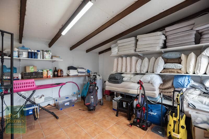 5 soveværelse Villa til salg i Turre med swimmingpool - € 549.950 (Ref: 9015675)