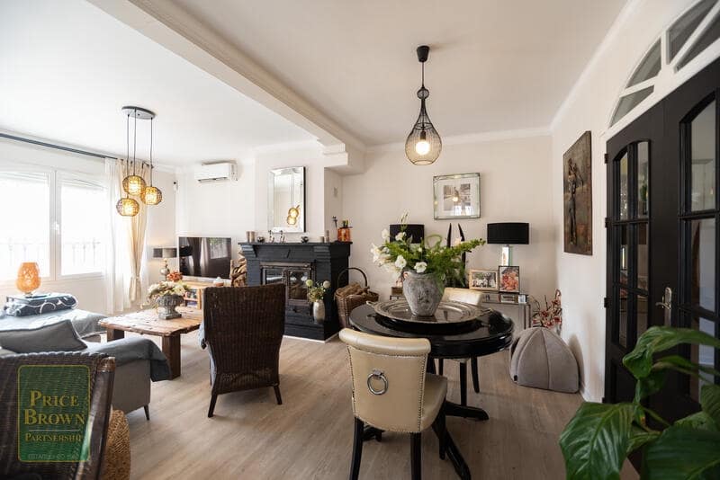 5 soveværelse Villa til salg i Turre med swimmingpool - € 549.950 (Ref: 9015675)