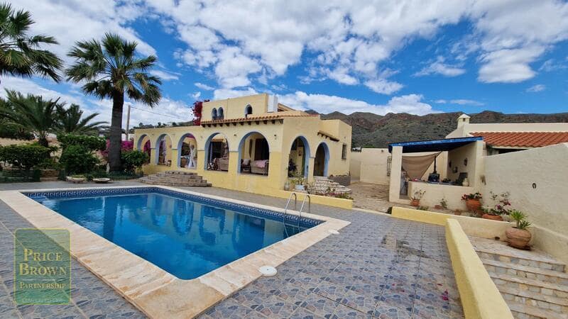 3 soverom Villa til salgs i Mojacar med svømmebasseng - € 695 000 (Ref: 9030651)