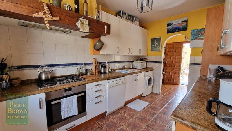 3 bedroom Villa for sale in Mojacar with pool - € 695,000 (Ref: 9030651)