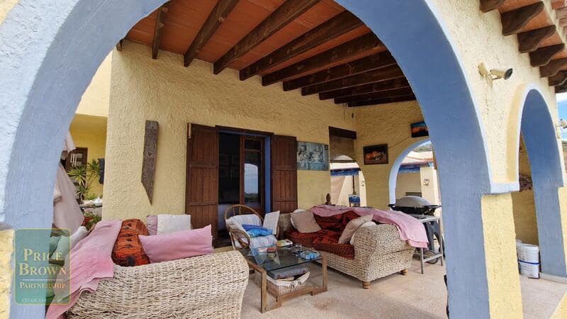 3 bedroom Villa for sale in Mojacar with pool - € 695,000 (Ref: 9030651)