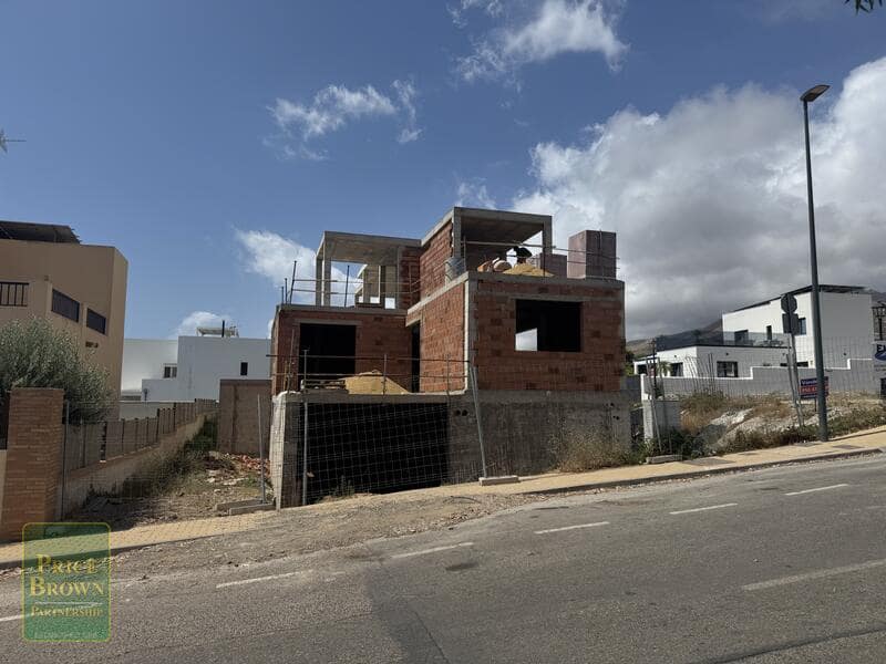 3 soveværelse Semi-Rækkehus til salg i Mojacar med swimmingpool - € 575.000 (Ref: 9110977)